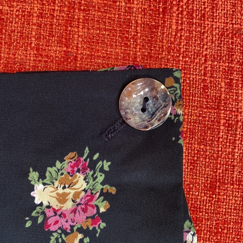 VTG 90’s Necessary Objects Dark Floral Skort Shorts Skirt - Picture 8 of 10